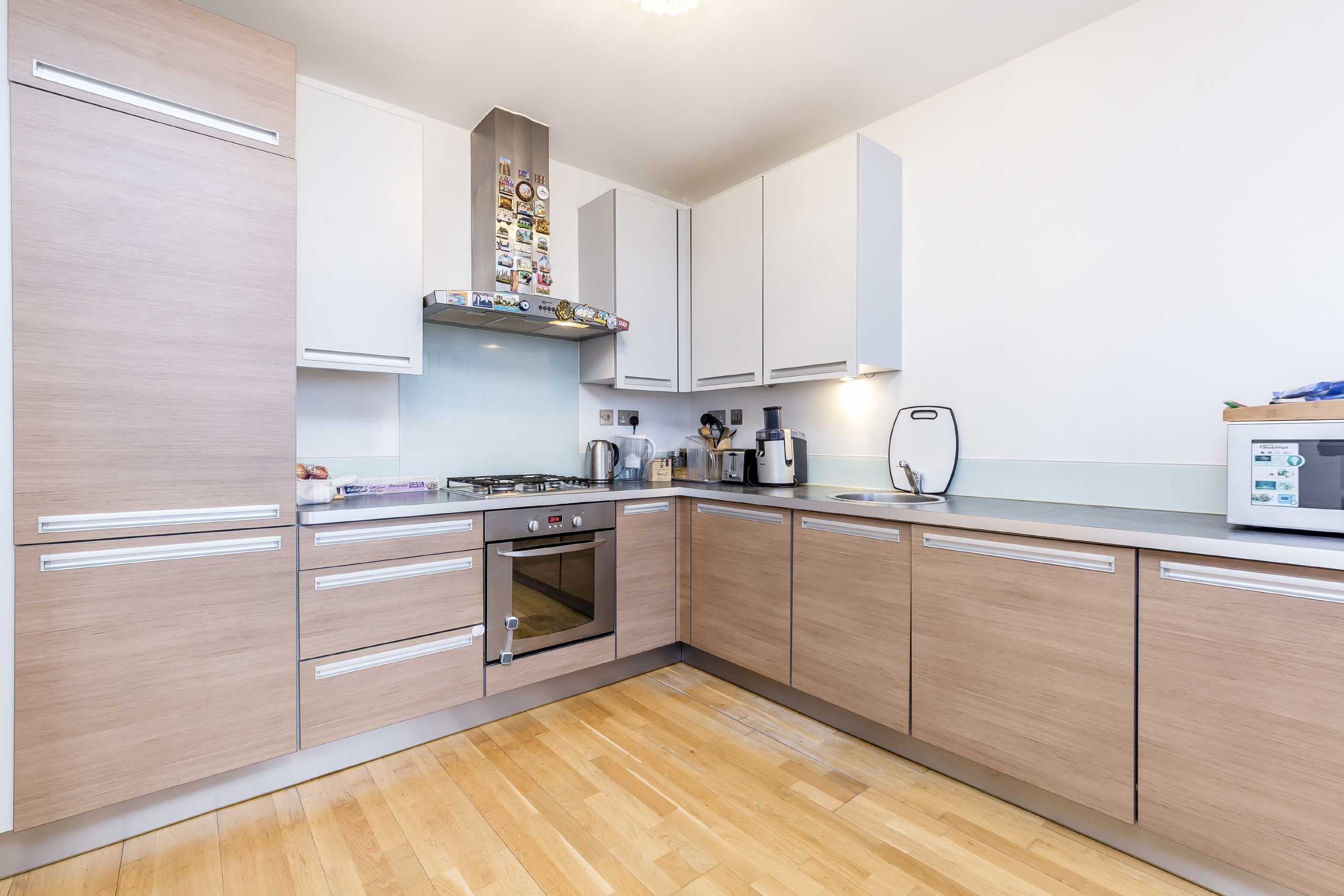 Flat Varcoe Road in Greater London