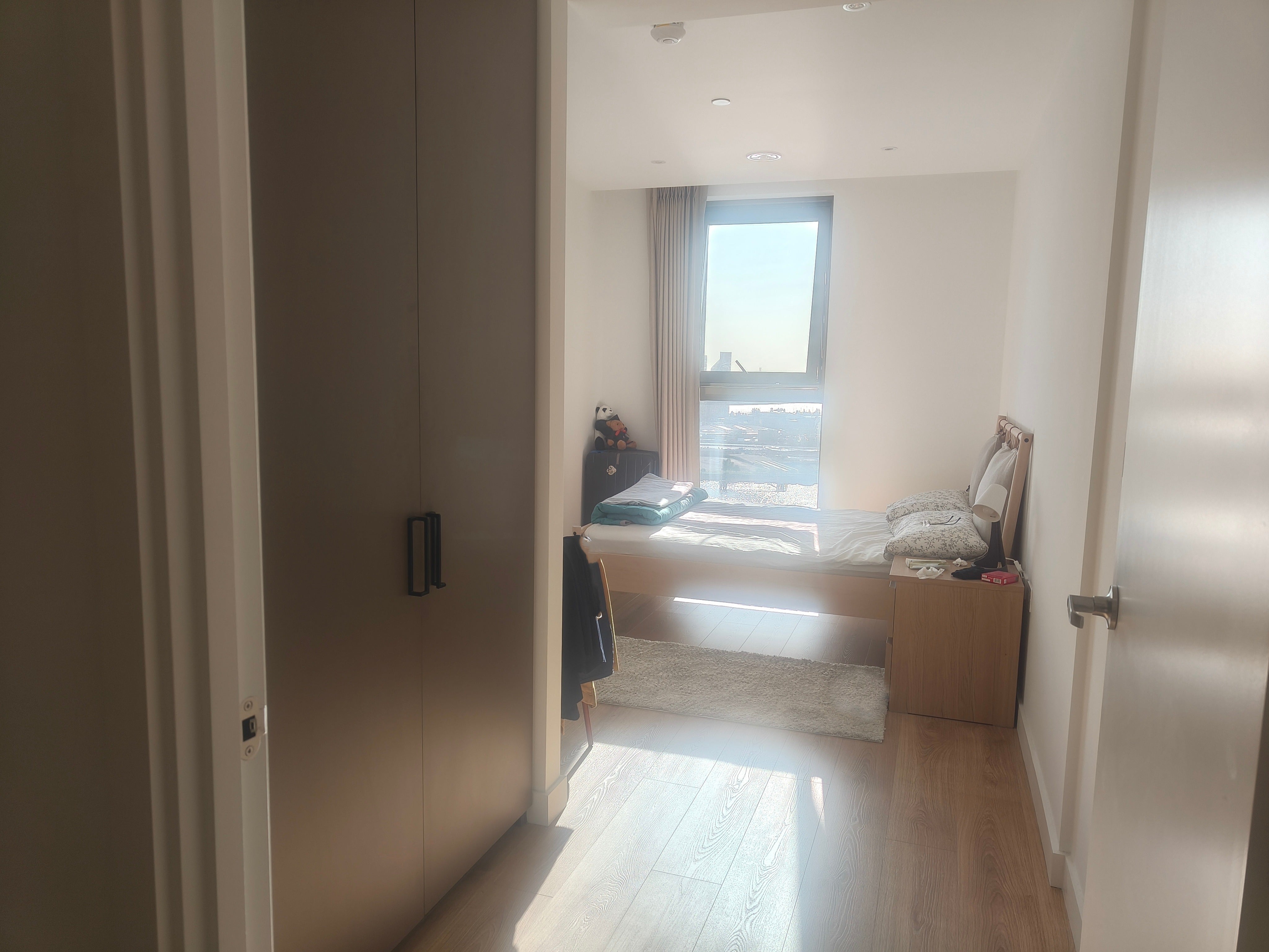 Flat Lord Amory Way in Greater London