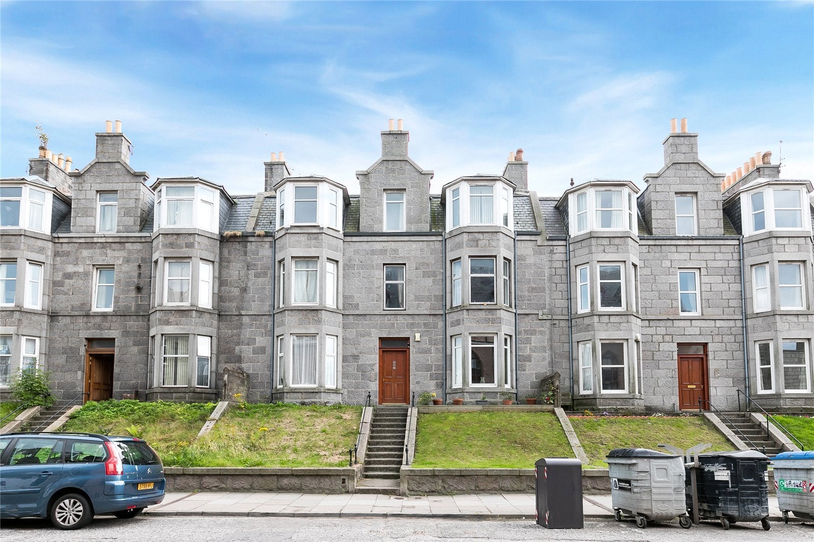 Flat Victoria Road in Aberdeen City