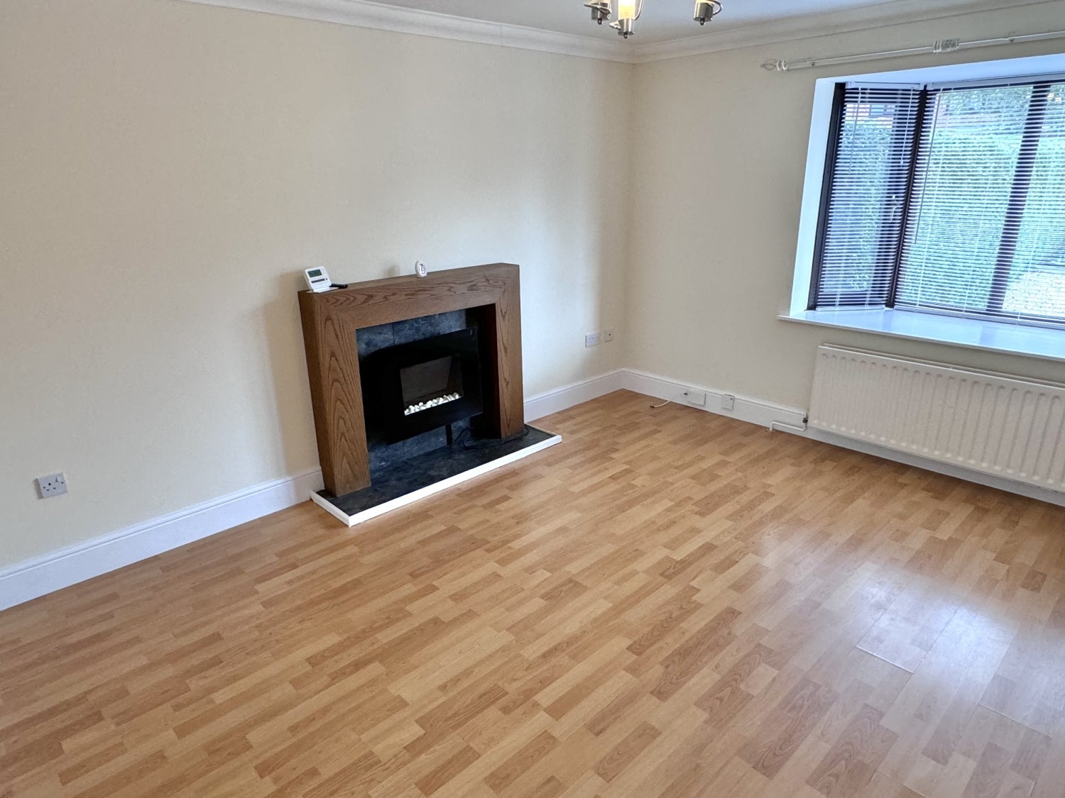 House Binbrook Close in Lincoln
