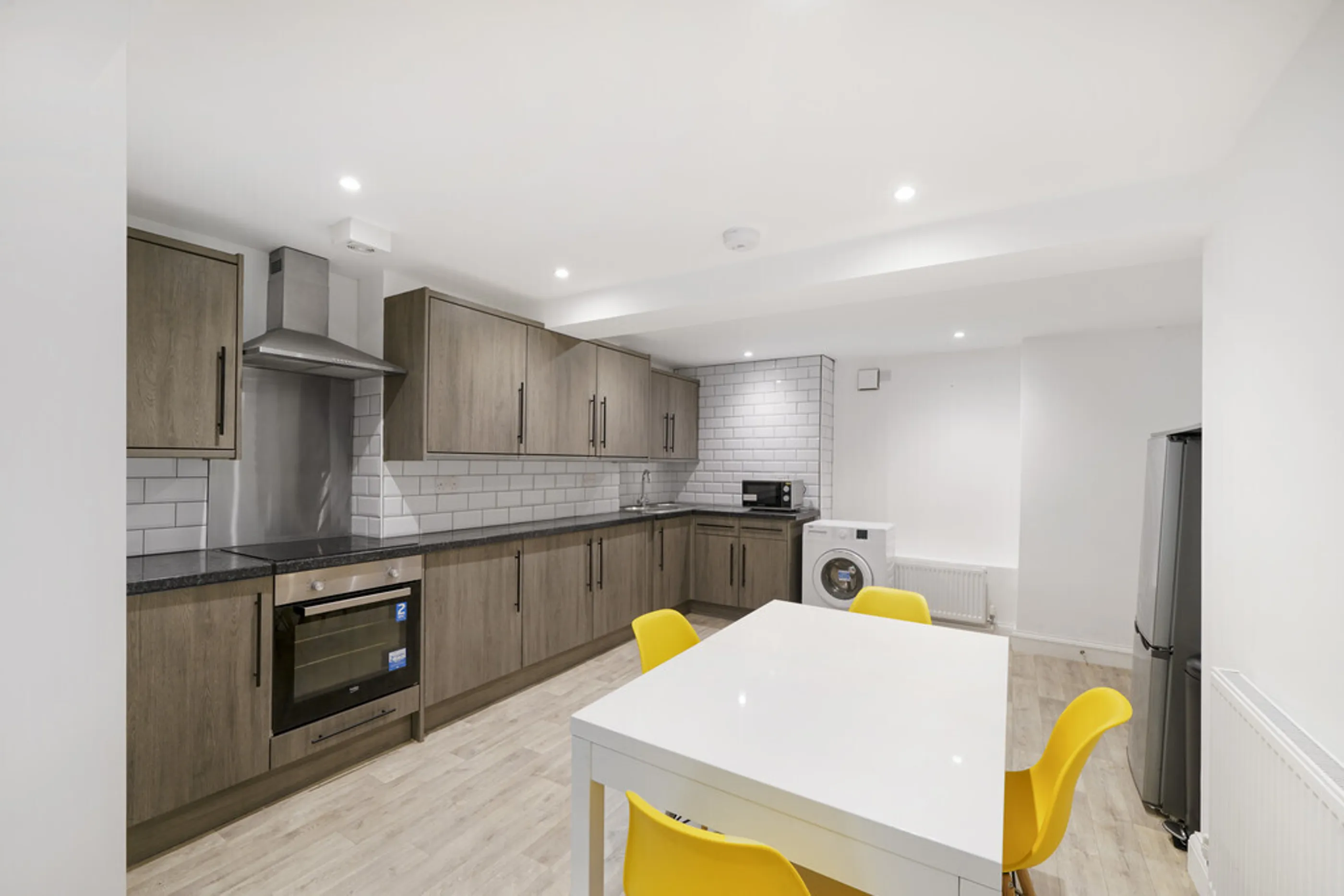 Flat Chippenham Road in City of Westminster