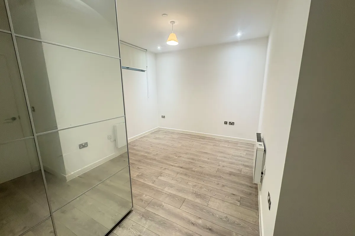 Flat Edinburgh Way in Harlow