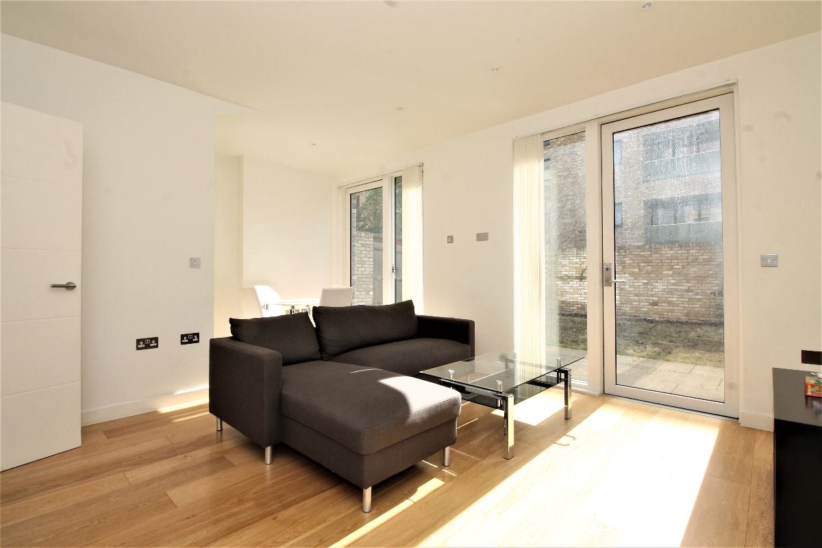 House Bristol Walk in Greater London