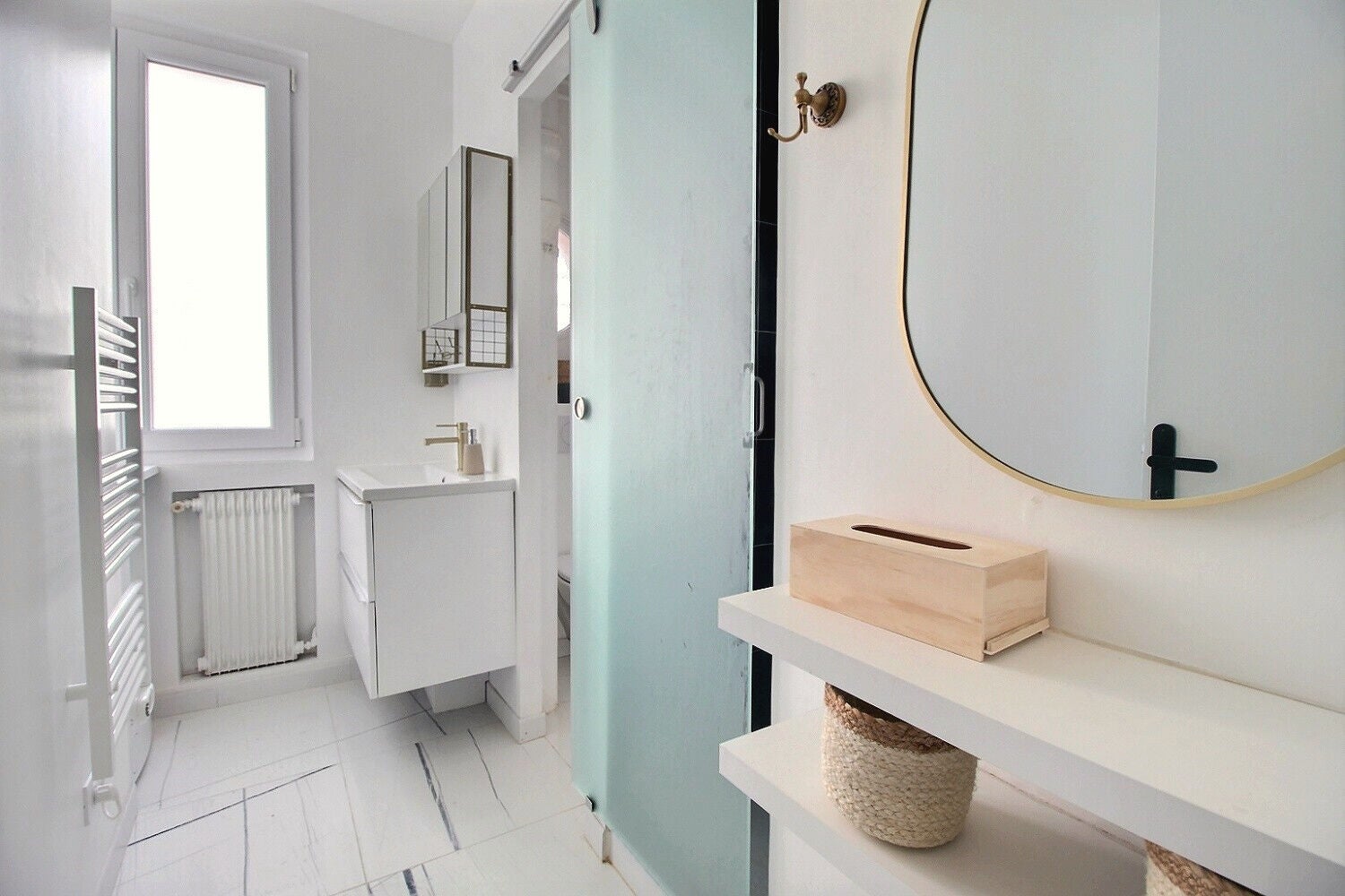Flat Rue de Colombes in Courbevoie