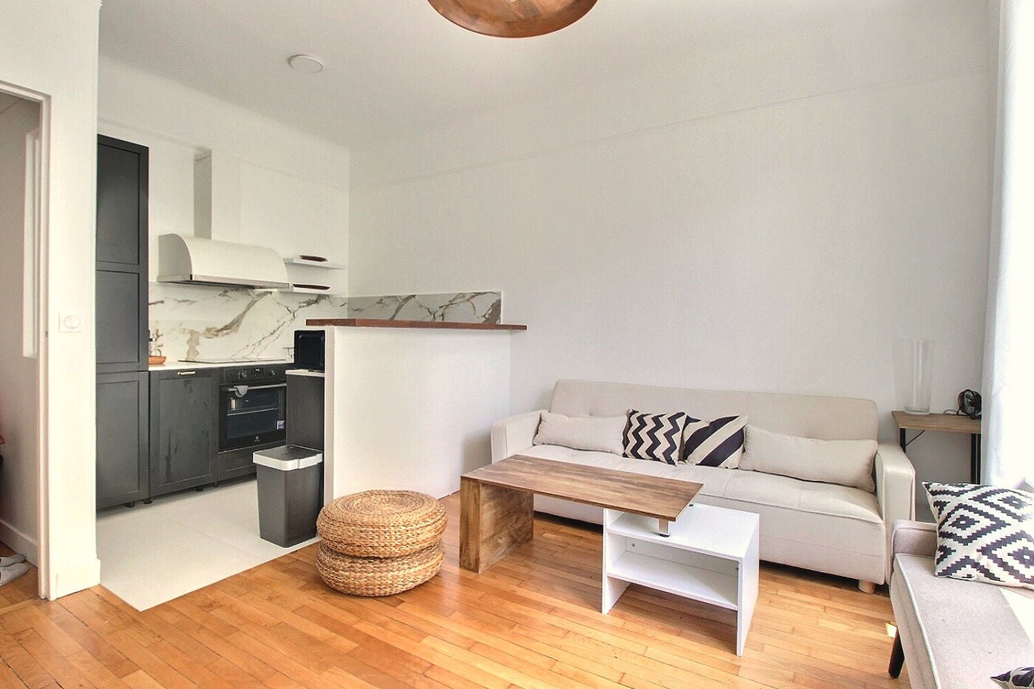 Flat Rue de Colombes in Courbevoie