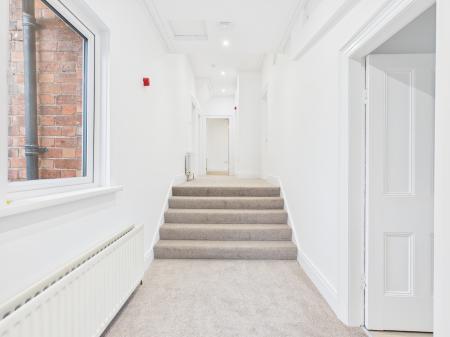 Flat Upper Lisburn Road in Belfast