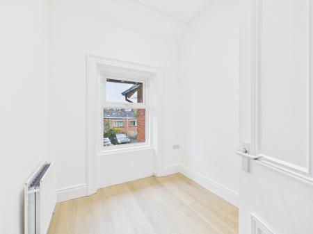 Flat Upper Lisburn Road in Belfast