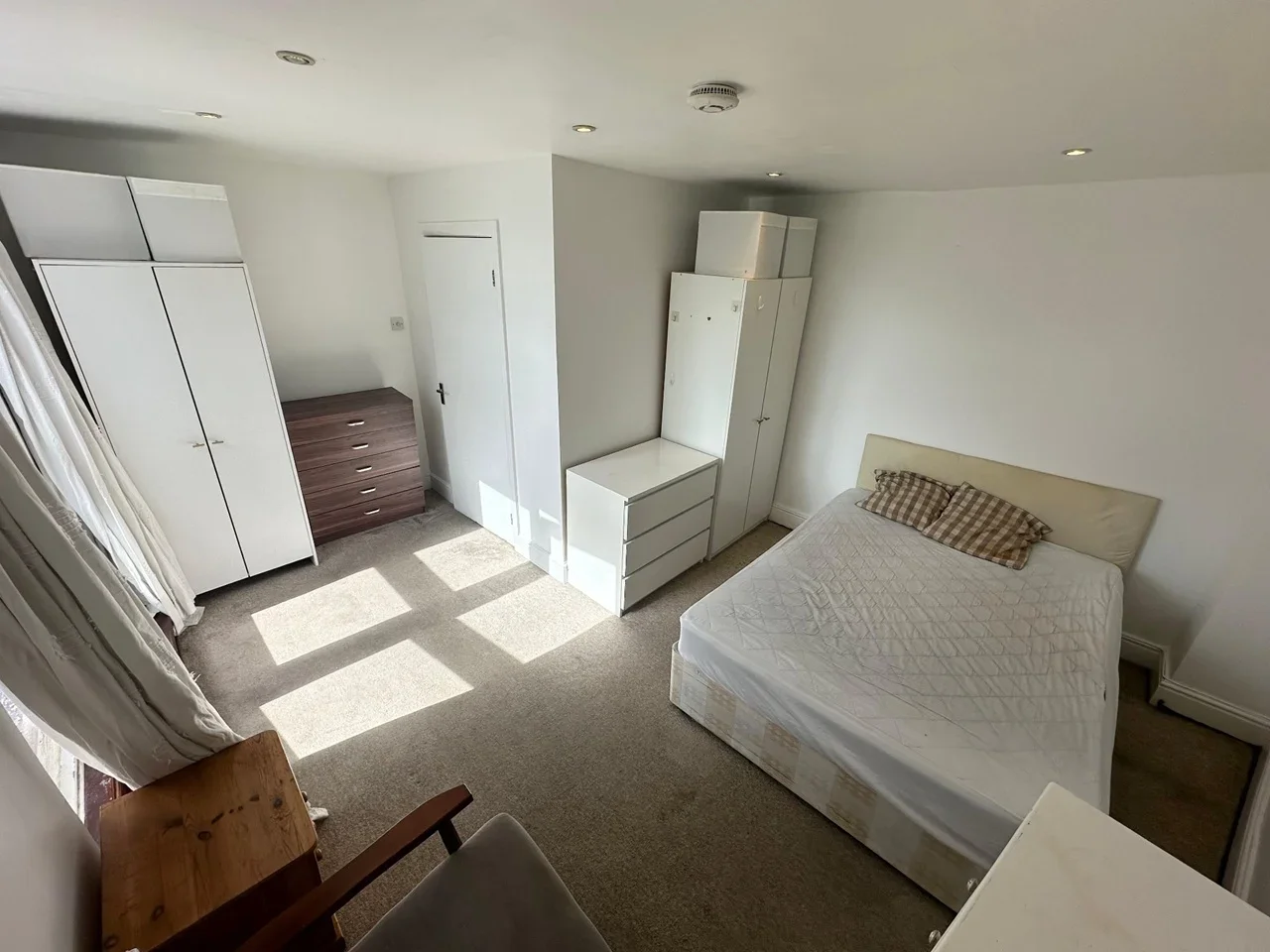 Room Pentonville Road in Greater London
