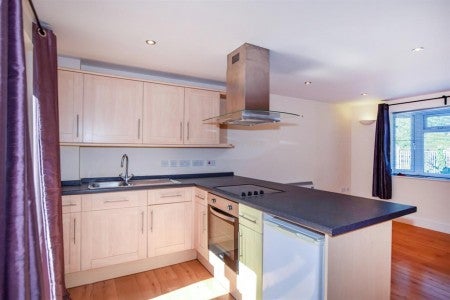 Flat Kent Road in Southampton