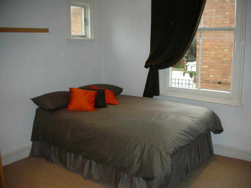 Flat Dale Street in Royal Leamington Spa