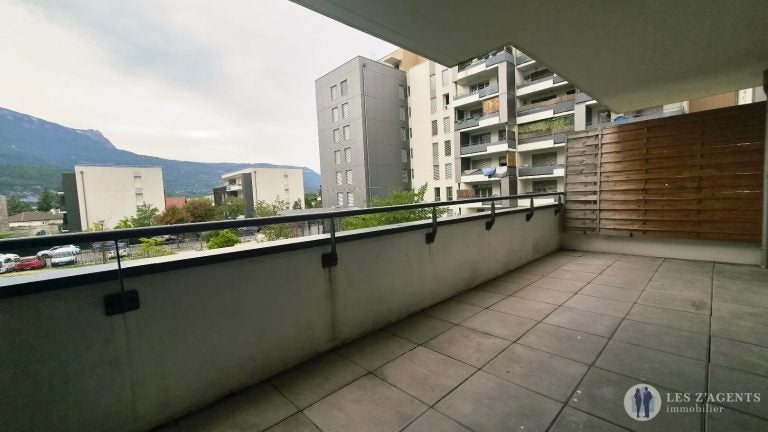 Appartement Rue Du Général De Gaulle à Vizille