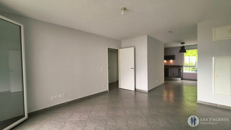 Appartement Rue Du Général De Gaulle à Vizille