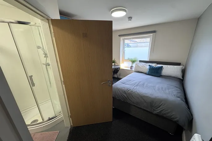 Room Middle Street in Nottingham