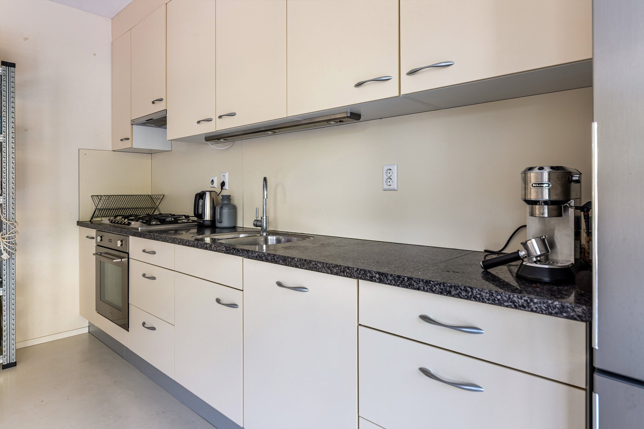 Woning te huur: Polderweg, Amsterdam