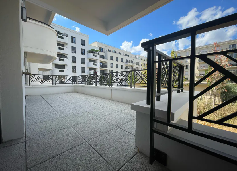 Flat Avenue de la République in Clamart