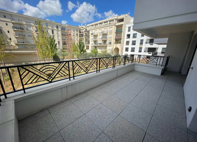 Flat Avenue de la République in Clamart