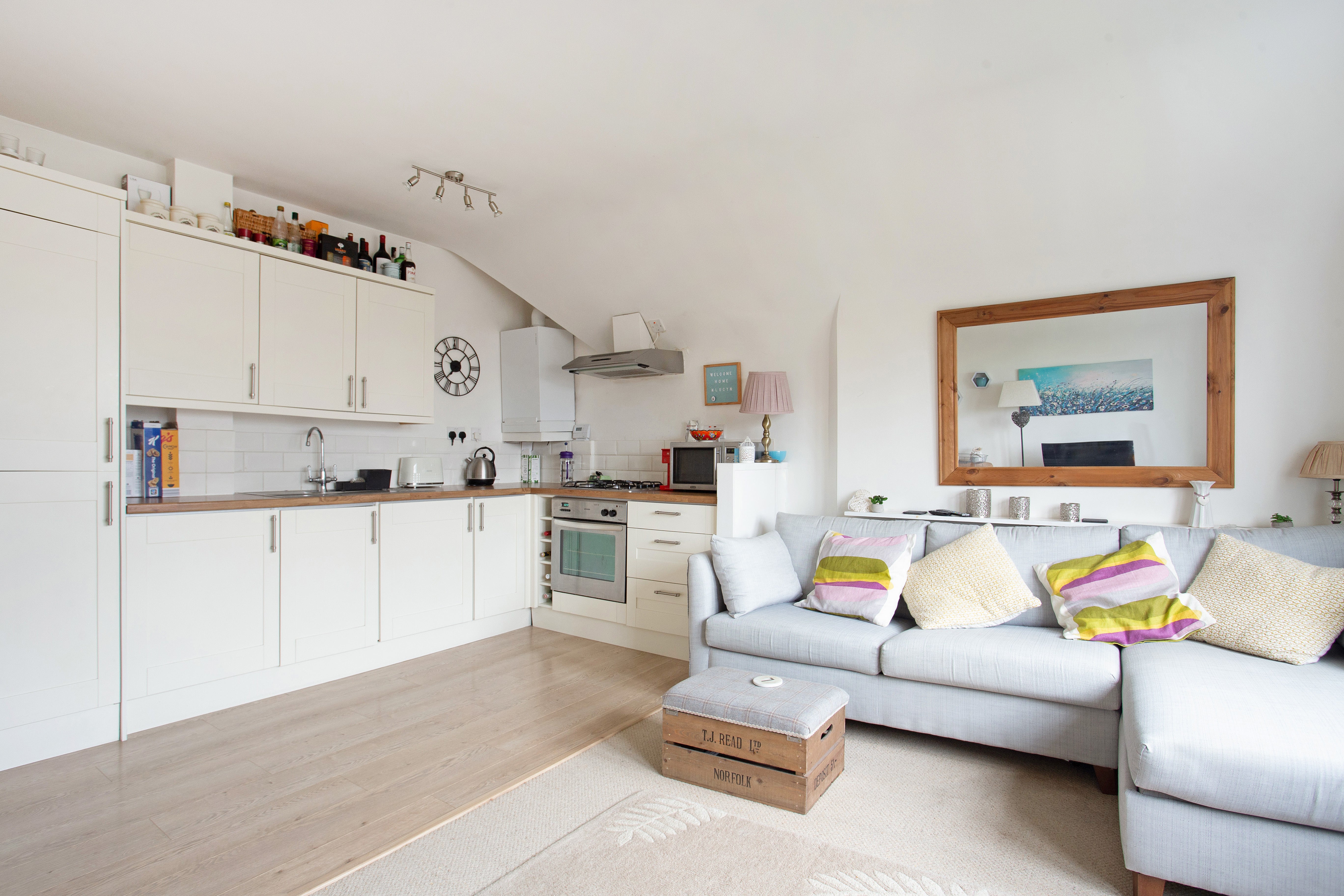Flat Telford Avenue in Greater London