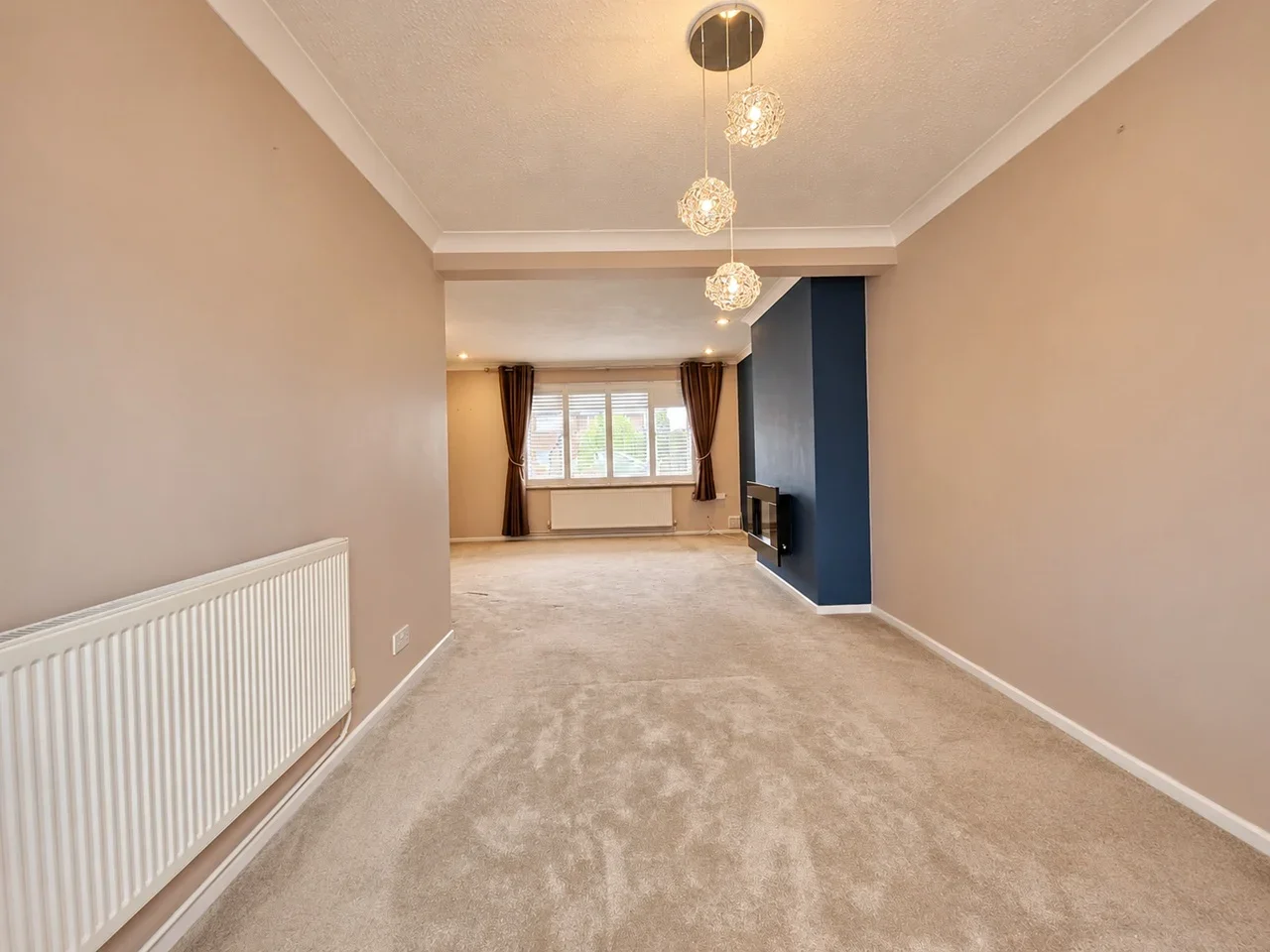 House Sawtry Close in Luton