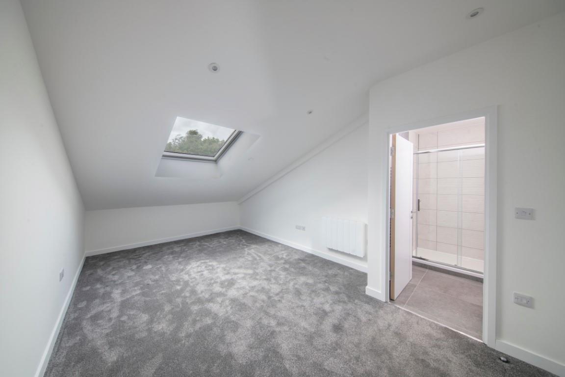 Flat Ashwood Way in Basingstoke and Deane