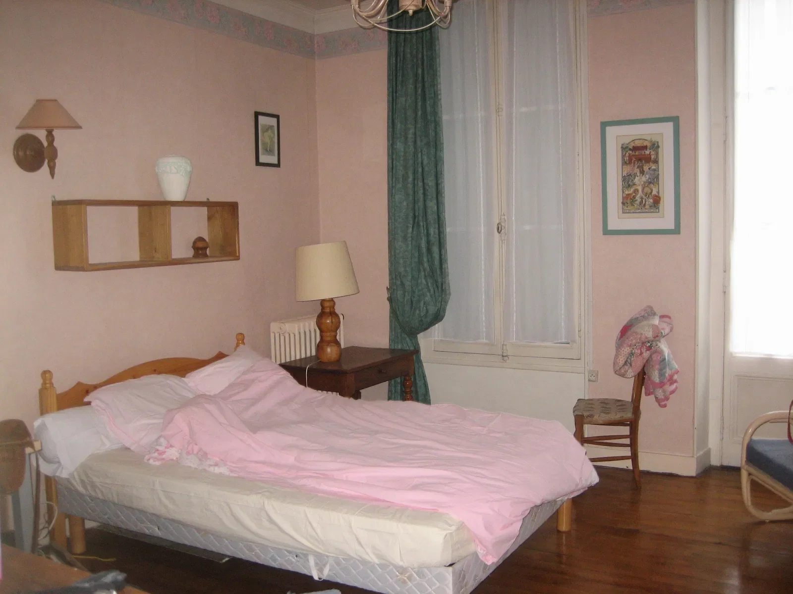 Chambre Rue Robert Caumont à Bordeaux