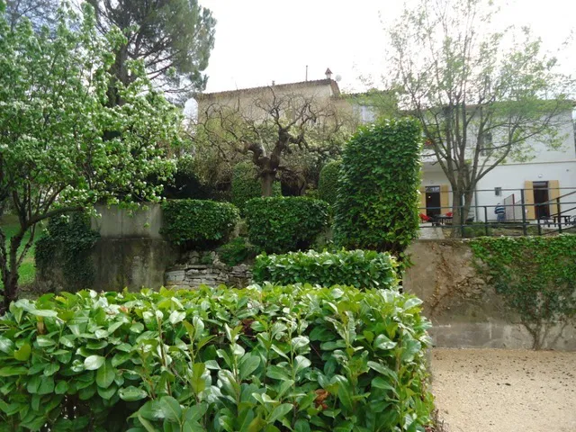 Flat Avenue Philippe de Girard in Apt