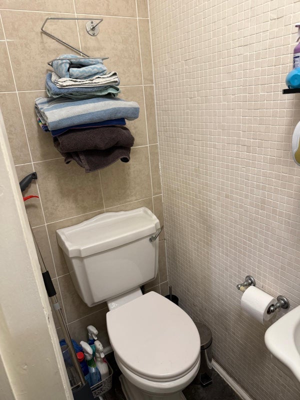 Room London Road in Greater London