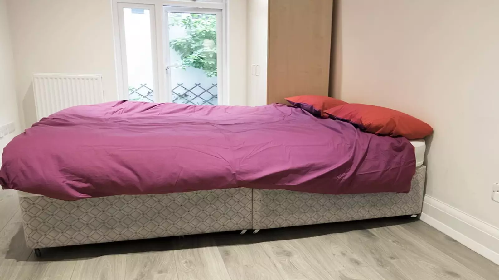 Room Tachbrook Street in City of Westminster