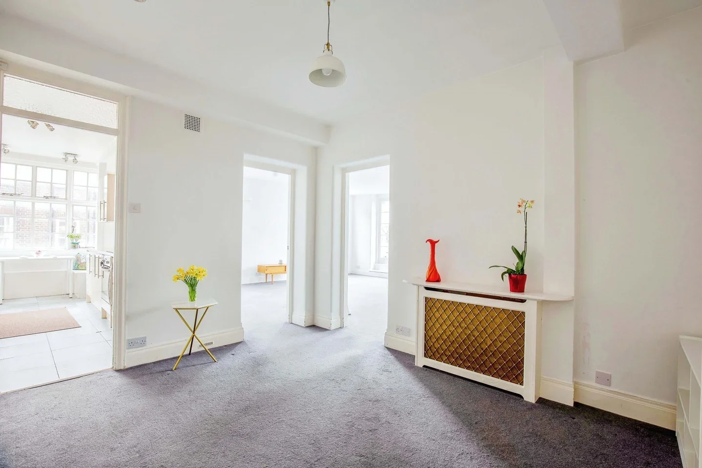 Flat Kensington Park Road in Greater London