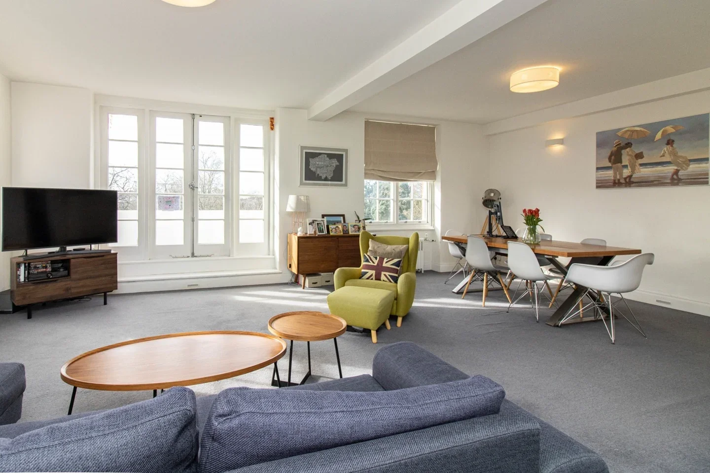Flat Kensington Park Road in Greater London