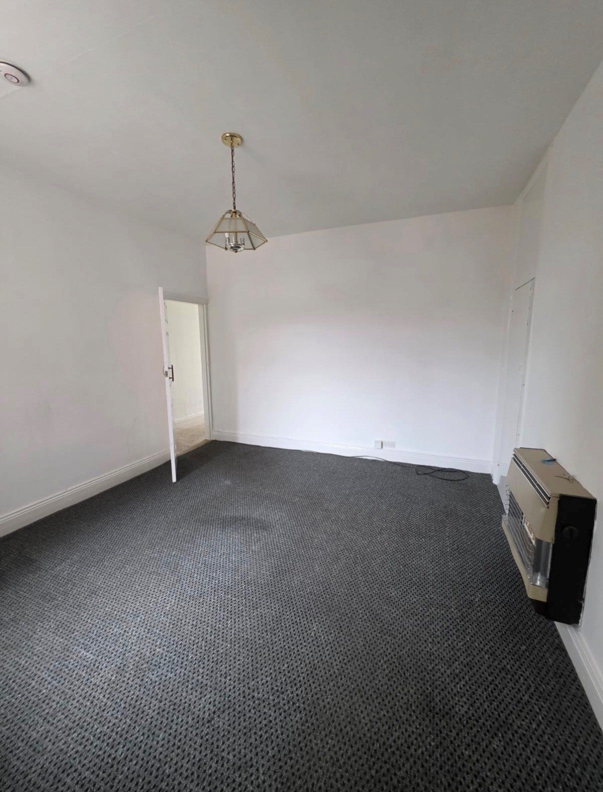 Flat Woodhorn Road in Ashington
