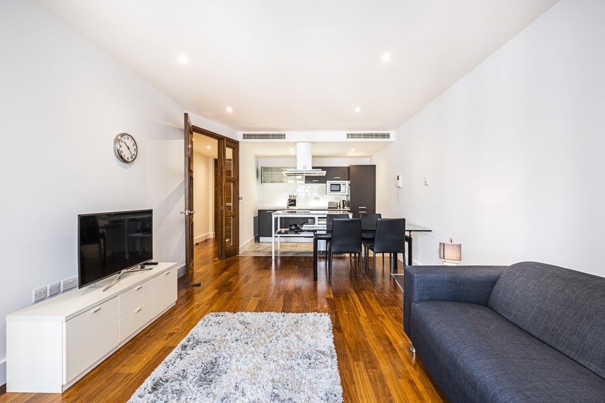Flat Praed Street in City of Westminster