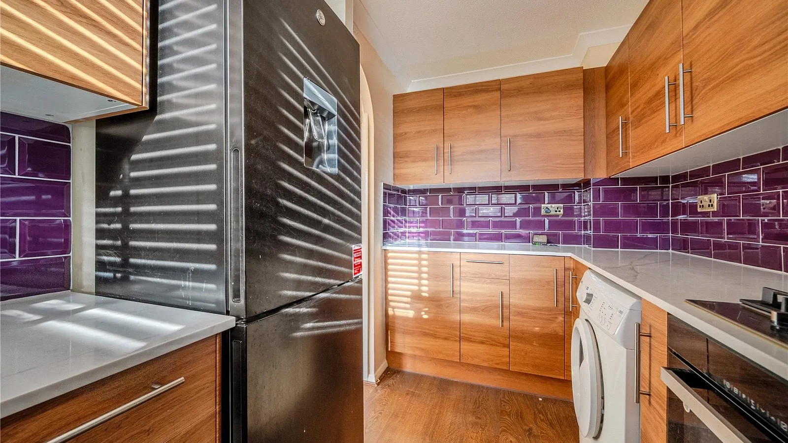 Flat Lincoln Road in Greater London