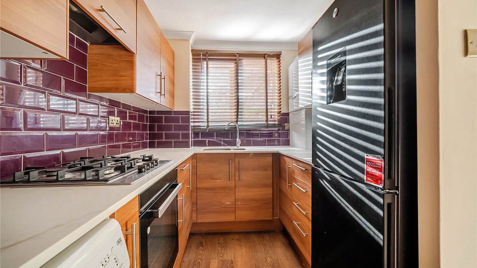 Flat Lincoln Road in Greater London