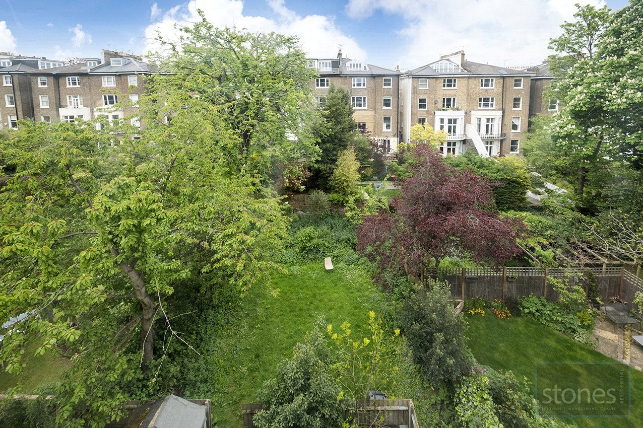 Flat Lancaster Grove in Greater London