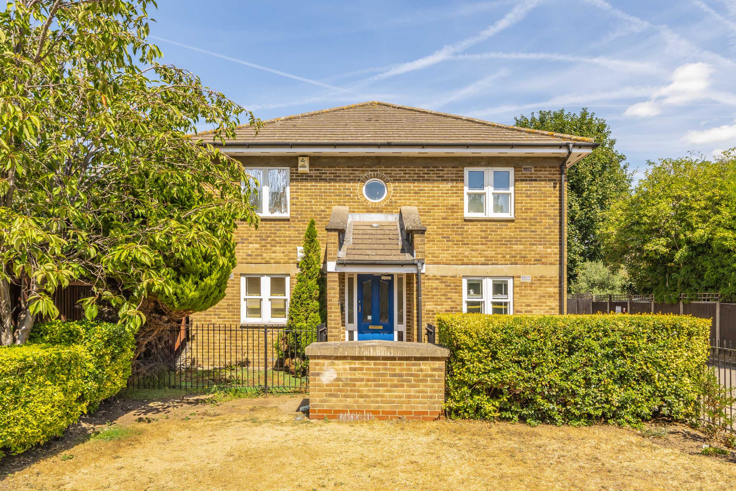 Flat Kingswood Terrace in Greater London