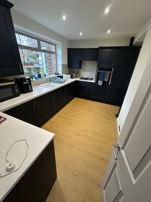 Room Boxgrove Road in Greater London