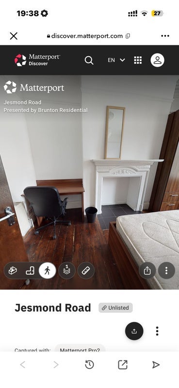 Room Jesmond Road in Newcastle upon Tyne