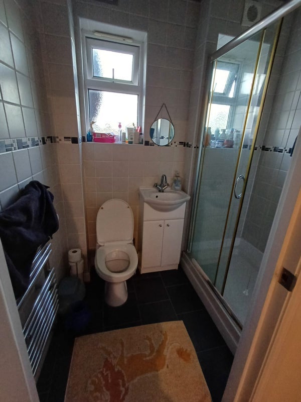 Room Weymoor Road in Birmingham