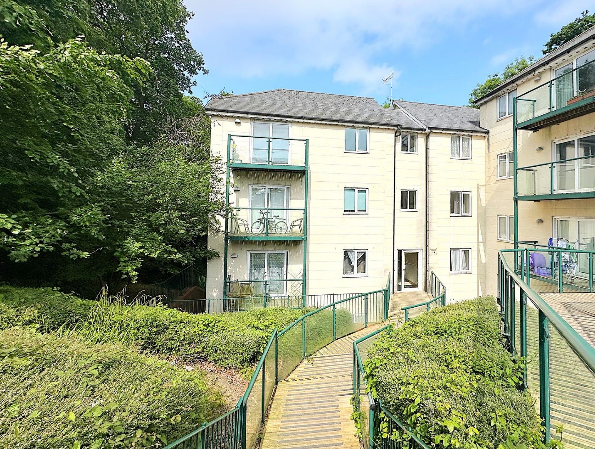 Flat Stone Court in St Leonards
