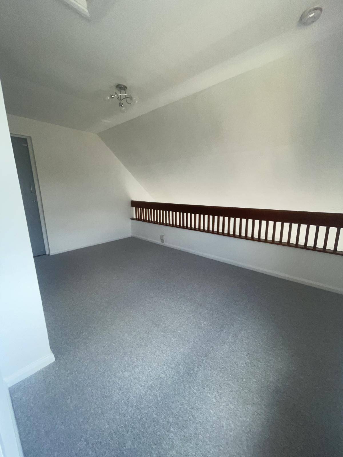 Flat Pilgrims Close in Greater London