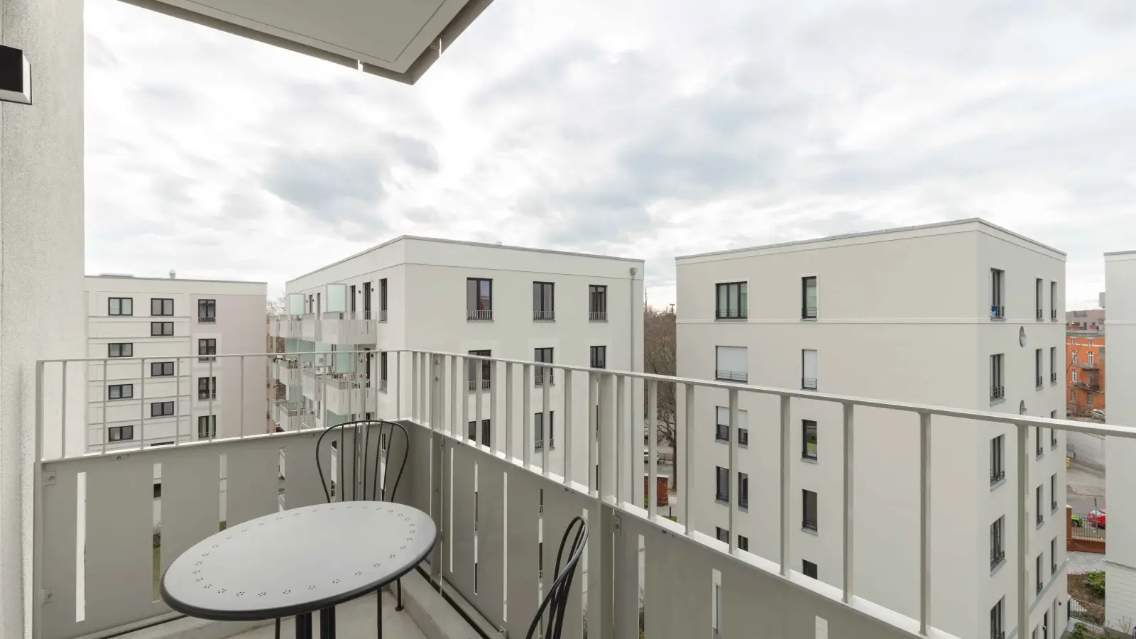 Wohnung Bernhard-Weiß-Straße in Berlin