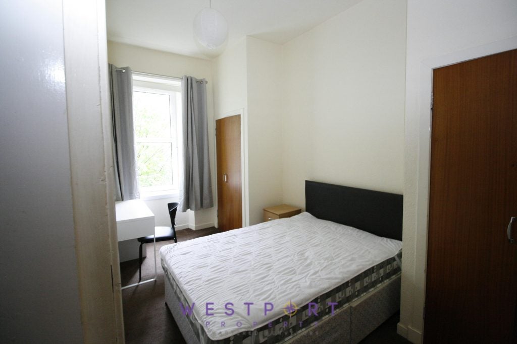 Flat Seafield Road in Dundee