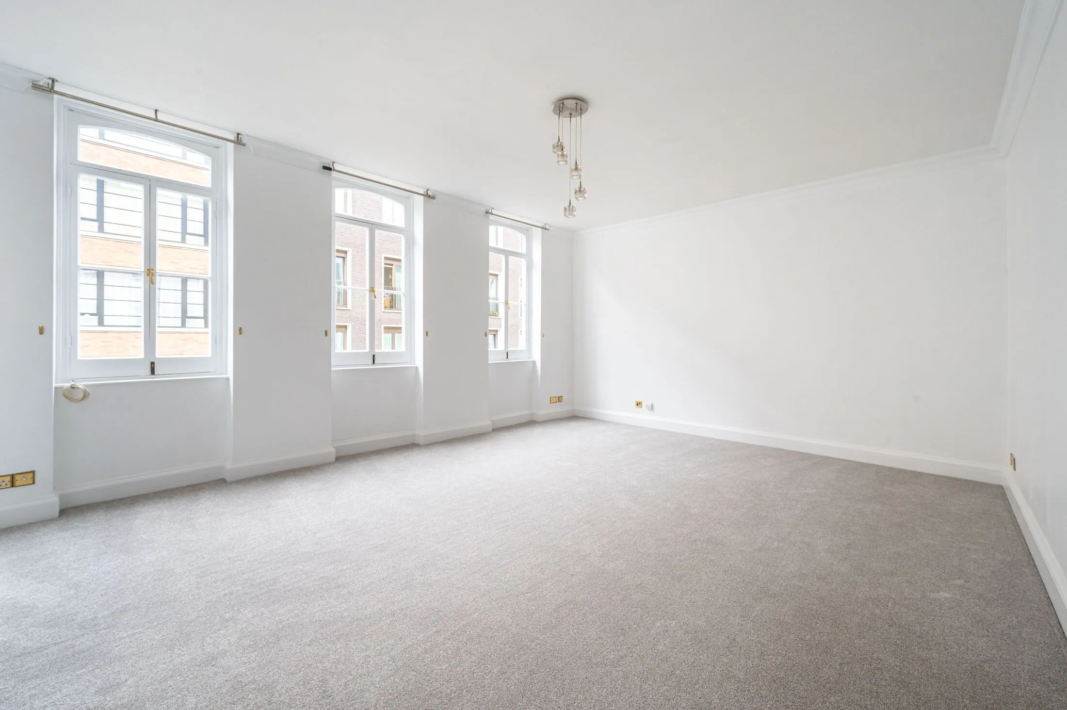 Flat Clarges Street in City of Westminster