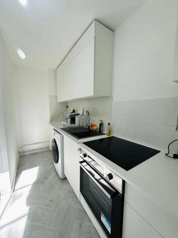 Room Boyd Street in Greater London