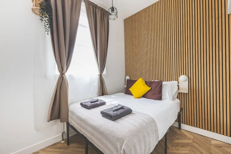 Flat Kelvin Road in Greater London