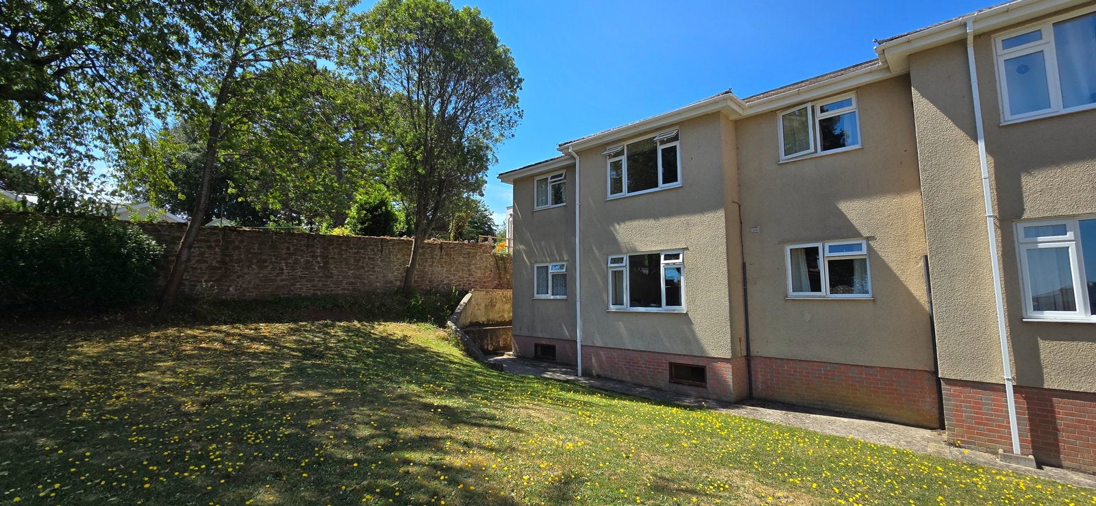 Flat Keysfield Road in Paignton