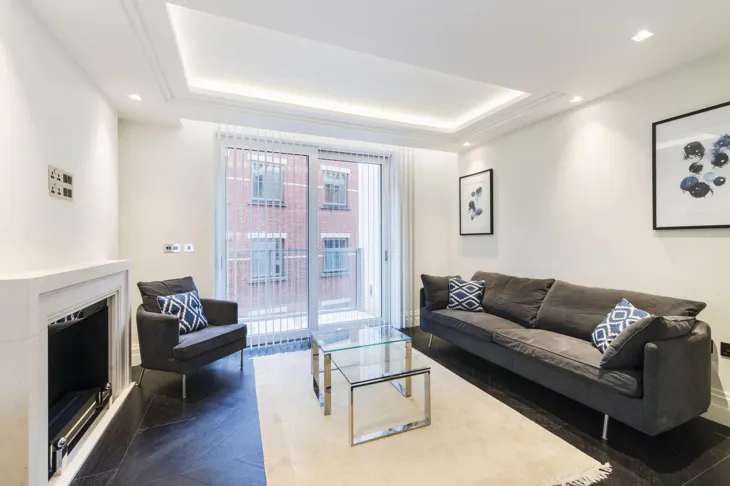 Flat Strand in City of Westminster