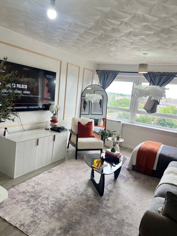 Room Helenvale Street in Glasgow