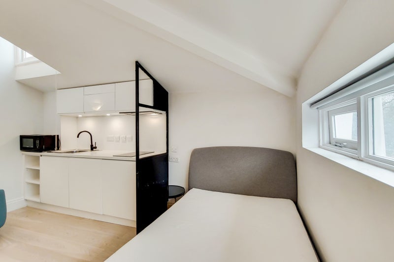 Flat Westbourne Terrace in City of Westminster
