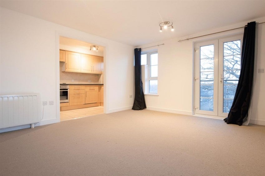 Flat Oxford Street in Wellingborough
